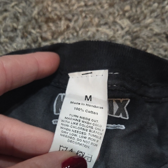 Netflix Stranger Things Steve Harrington Cropped Tee Nwot - Picture 3 of 4